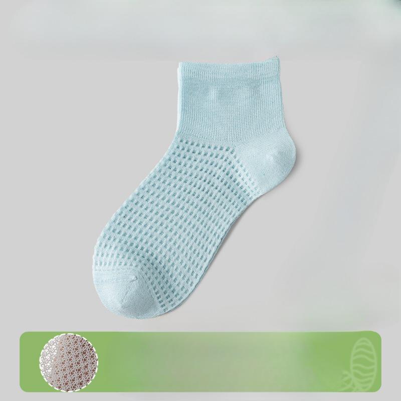 Female Spring and Summer Breathable Sweat Absorption Deodorant Antibacterial Boneless Small Fresh Tube Socks