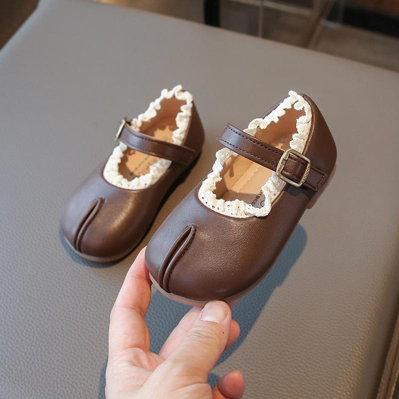 Spring and Autumn Children's Flats Simple Lolita Girls Princess Leather Shoes Walking Versatile Sweet Pleated Kids Causal Shoes