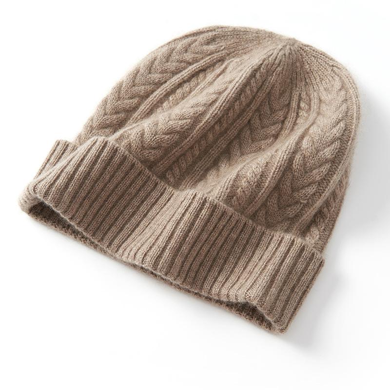 Cashmere Autumn and Winter New Women's High End Solid Color Wheat Cable Outdoor Fashion Cuffed Casual Knitted Hat