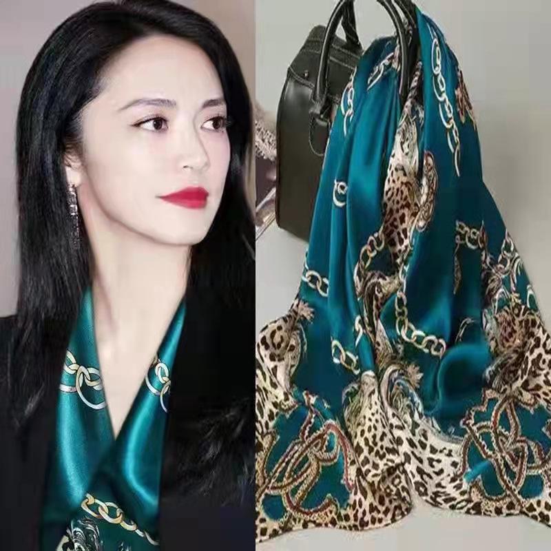 

Korean Trend Large Silk Square Scarf for Women - Spring and Autumn All-Match Accessory 90 Square Scarf; 90*90cm