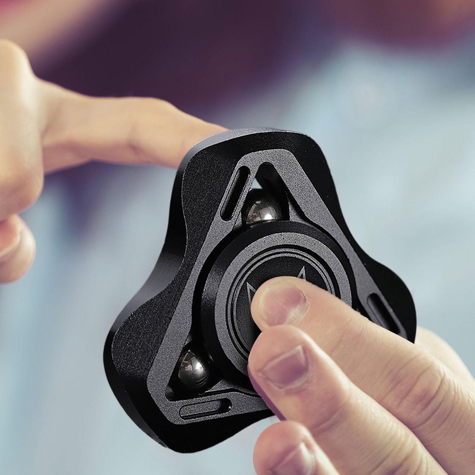 

Металлическая EDC игрушка для снятия стресса Креативная игрушка «Три листа» One Size чёрный