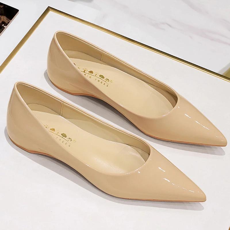 

лакированная кожа Женские балетки Леди Сексуальные Вечерние Туфли Слипоны На Плоской Подошве Женские Туфли с Острым Носком и Низким Каблуком Повседневная Женская Обувь 35 телесный