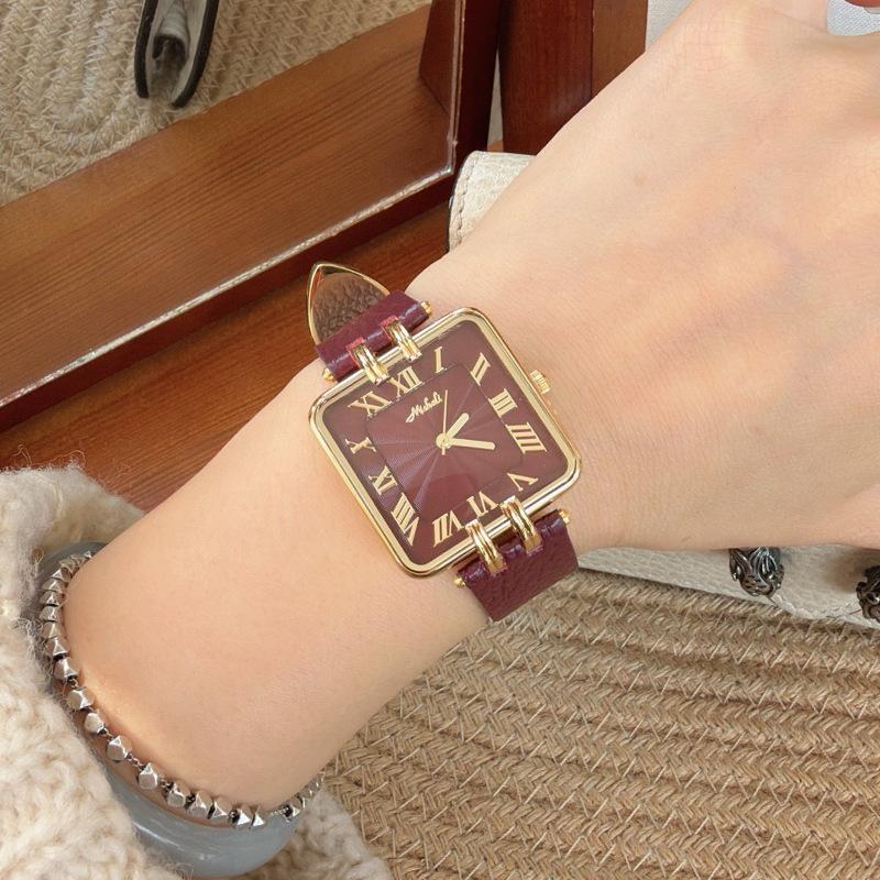 Casual Business Simple Large Dial Women S Watch Versatile Fashion High-End Light Luxury Cowhide Strap Waterproof Quartz Watch