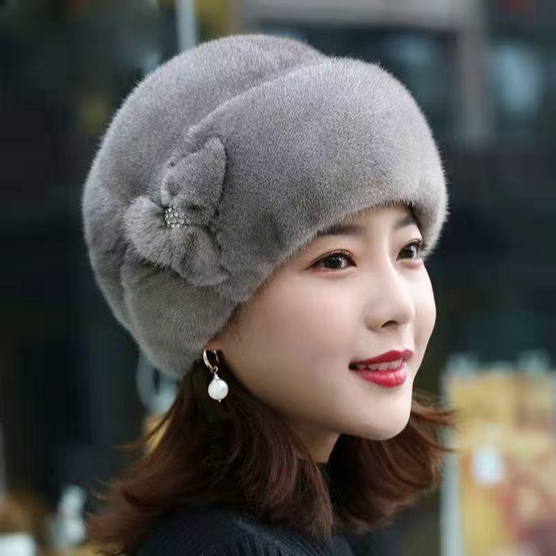 Women s Winter Faux Mink Fur Hat - Stylish, Warm Leather Headdress for Middle-Aged & Elderly серый