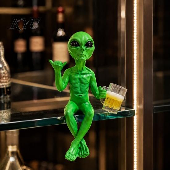 Decorative Alien Figures for E-sports Room Fuunny Statue, Green with Beer Glass Figurine, Home Office Desktop Ornament Bar Pub Game Shelf Workstation