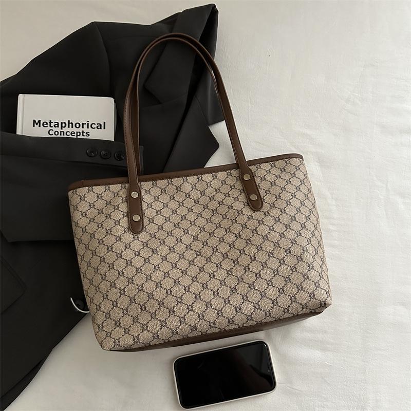 Premium bag women's 2025 new fashion versatile portable shoulder bag office worker commuting large-capacity tote bag