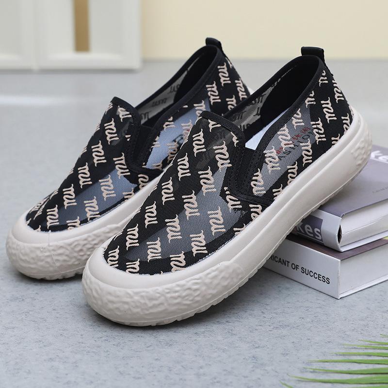 

Женские повседневные кроссовки на платформе с противоскользящей дышащей сеткой, массивные прогулочные туфли с круглым носком, легкие низкие модельные туфли, летние женские лоферы 37 чёрный