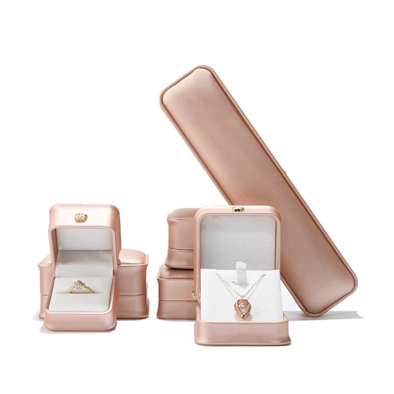 PU leather crown jewelry box, ring pendant, bracelet box, pearl treasure box, jewelry packaging box