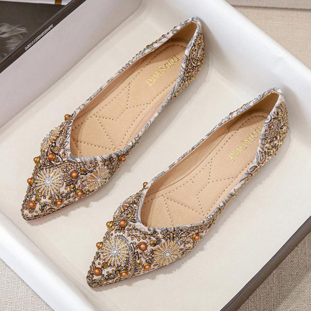 

Женские легкие роскошные вечерние туфли на плоской подошве с блестками, женские вечерние туфли с кристаллами и цветами, женские повседневные офисные туфли на плоской подошве с острым носком со стразами 37 белый