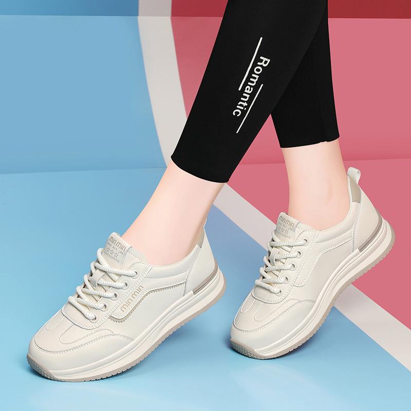 Leather board shoes lightweight sneakers women's new spring and autumn versatile little white shoes platform casual ladies dad