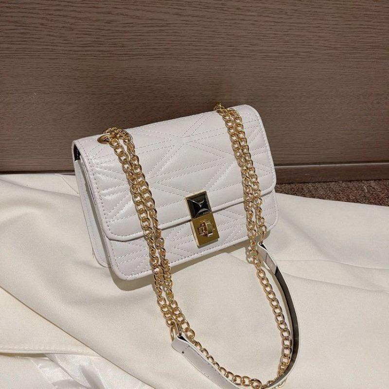 Popular Textured Women's Bags Versatile New Trendy Single Shoulder Crossbody Small Square Bag Chain Fashionable Diamond Underarm Bag