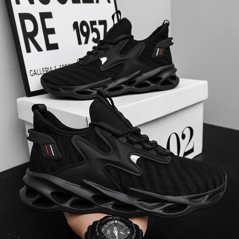 New Spring and Summer Soft Soled Breathable Men's Sports and Leisure Shoes Platform Vulcanized Women's Running Shoes Large Size