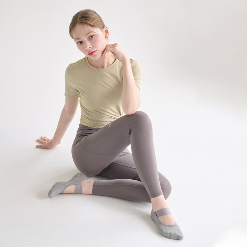 1 pair of women's non-slip Pilates double-lined fake socks