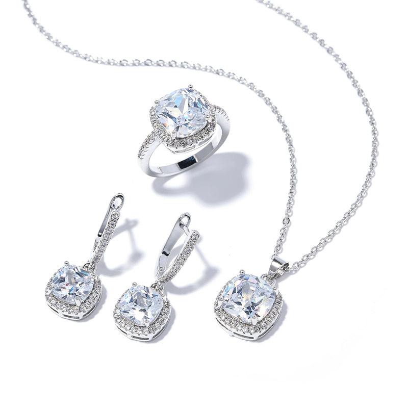 

Новый европейский и американский квадратный циркониевый циркон кольцо простой модный высококачественный персонализированный комплект сережек ожерелье Size 6 ring set