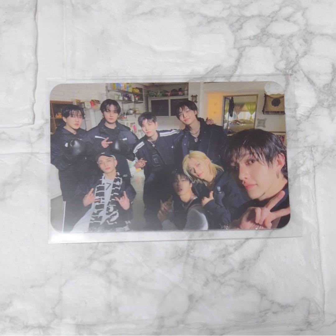 

[USED] StrayKids Karma Vinyl Trading Cards