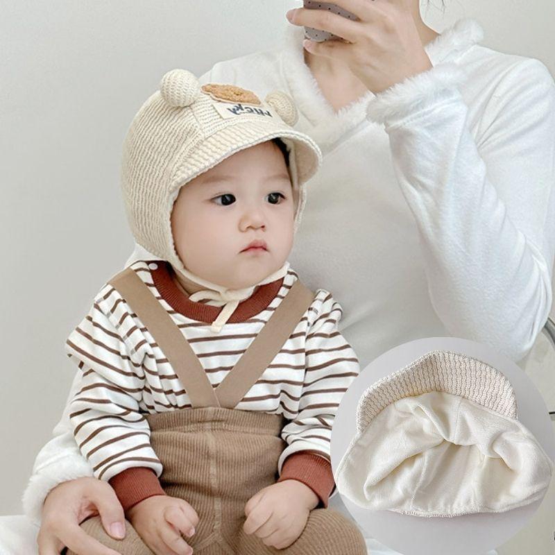 Roztomilá kreslená čepice pro miminko s medvídkem se šněrováním Novorozenecká čepice pro chlapce a dívky Zimní teplá kojenecká čepice pro batole s ochranou uší