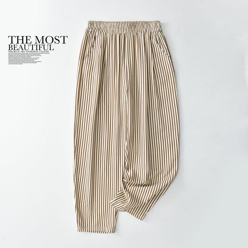 

Женские летние повседневные брюки микроклеш в ретро-полоску 2024 L