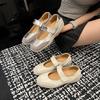 Calzado para mujer – Zapatillas