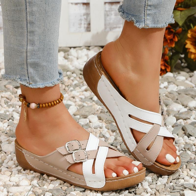 Fashion Flat Sandals Summer New Round Head Open Toe Metal Buckle Collocation Color Soft Sole Anti-slip Wear-resistant Slippers