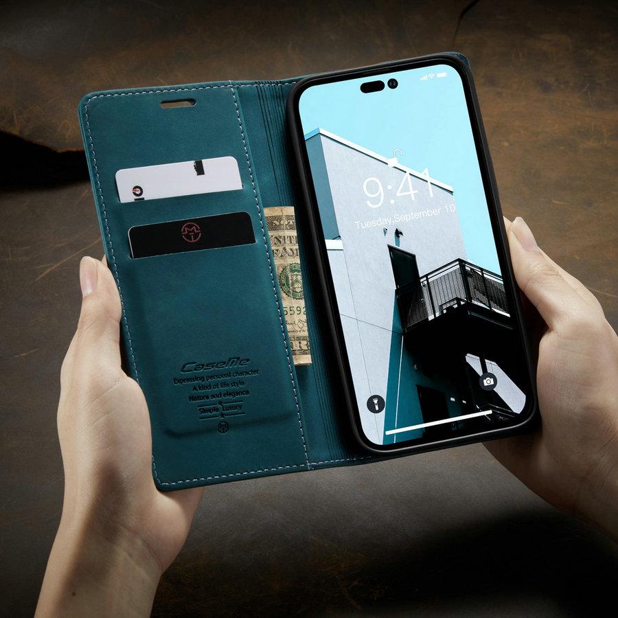 High Quality Retro Magnetic Kickstand Card Leather Case for iPhone 16 Luxury Book Cover for iPhone 16 Plus Mobile Phone Bags