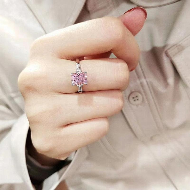 Huitan Gorgeous Square Pink Cubic Zirconia Ring for Women Temperament Sweet Girls Engagement Rings Exquisite Gift Trendy Jewelry
