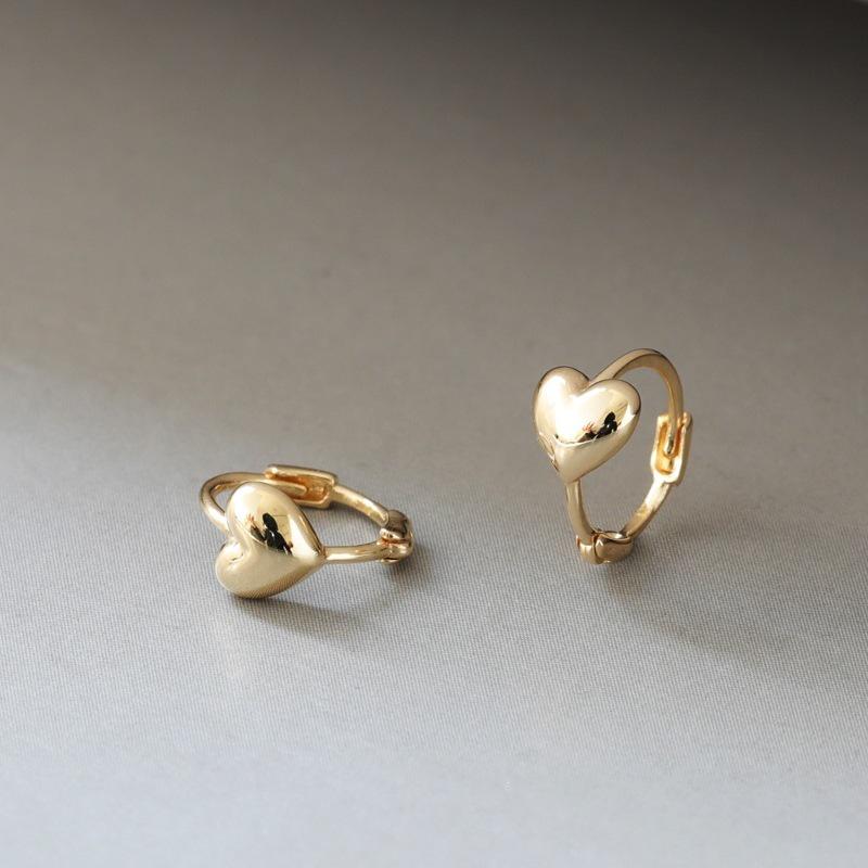 18K Gold-Plated S925 Sterling Silver Minimalist Heart-Shaped Earrings for Women - Peach Heart Ear Cuff Jewelry Gift 18K Gold Pair