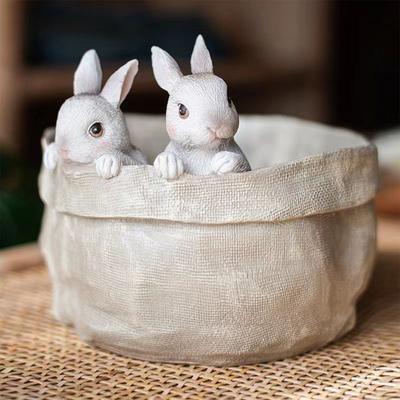 Resin Easter Bunny Planter Decorative Rabbits Flower Pots Ornament Cute Nordic Style Planter for Home Courtyard Lawn Decoration
