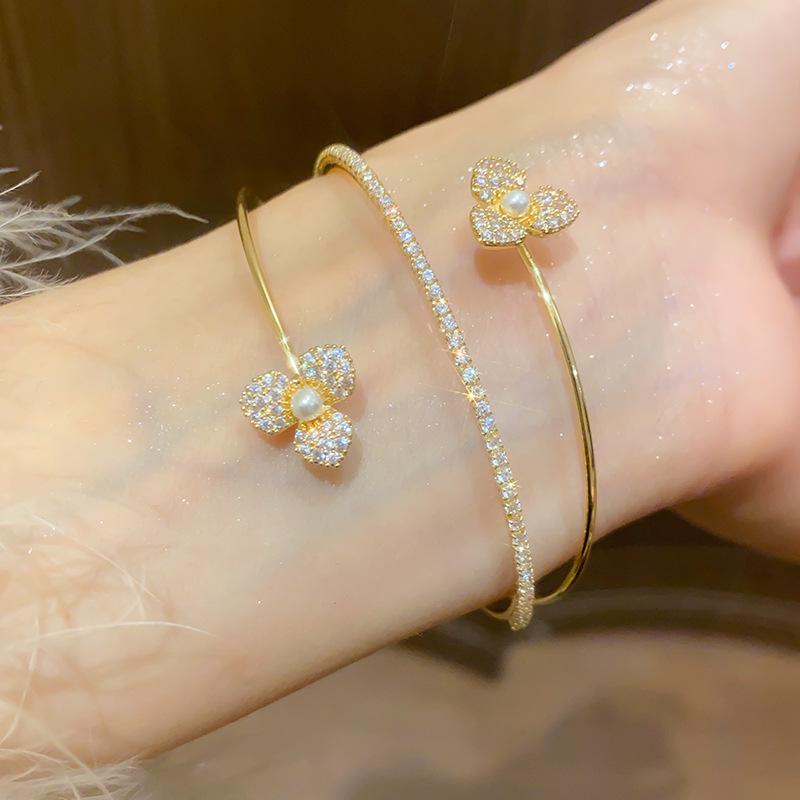 Французский Многослойный Открытый Браслет-Браслет Цветок с Жемчугом и Цирконами - Элегантный Роскошный Браслет для Женщин