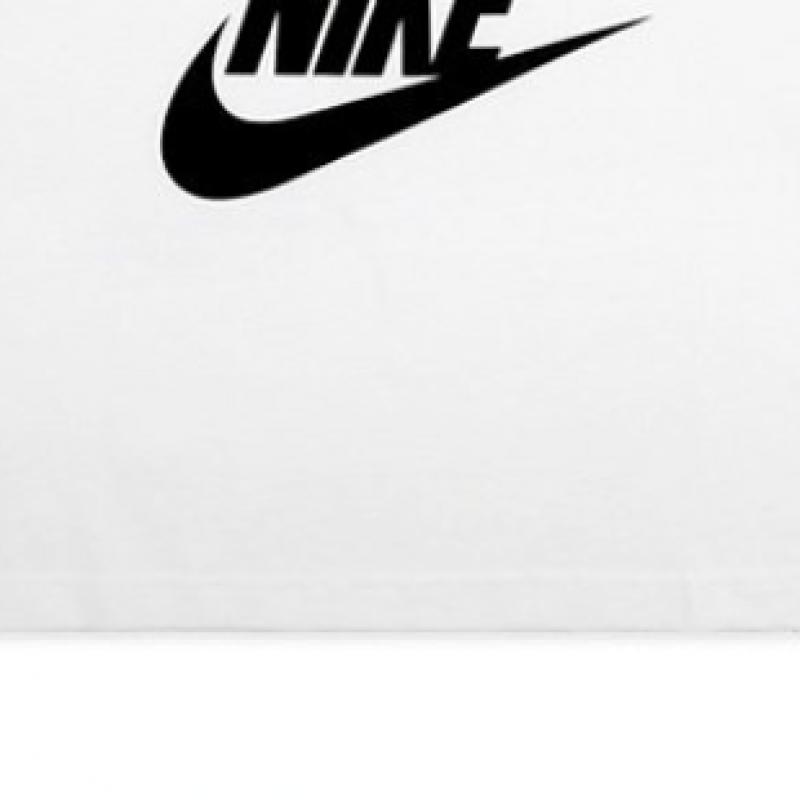 Nike Women S eSSenTialS Cropped ShorT Sleeve T ShirT+Shopping Bag