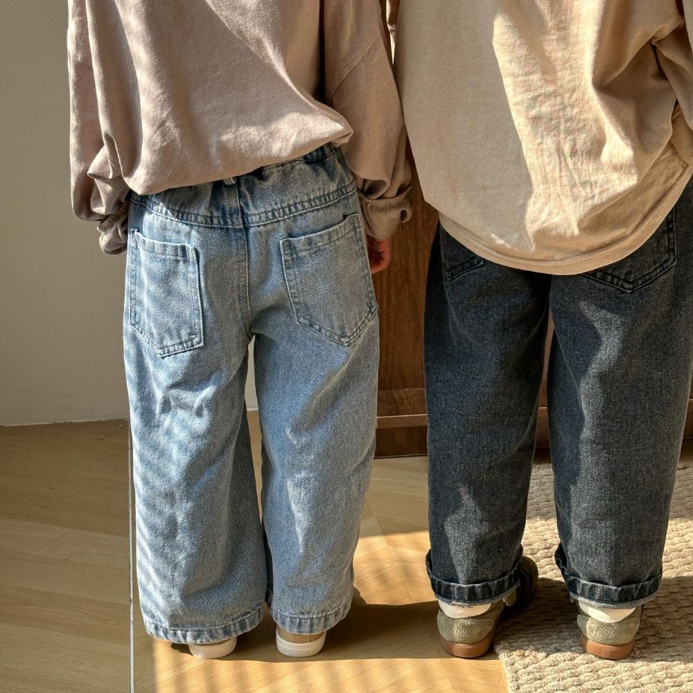 Spring Girl Baby Patch Love Jeans Retro Boy Children Pockets Casual Pants Loose Kid Cotton Trousers Toddler Denim Pants