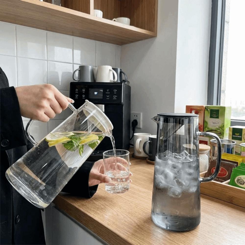 Heat Resistant Water Pitcher Large Capacity Iced Tea Pitcher Cold Water Jug  Hot Beverages