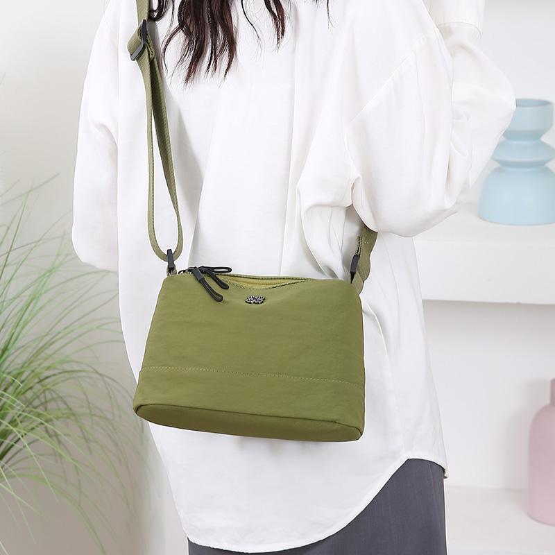 Women's Lightweight Nylon Shoulder Bag – Convertible Crossbody for Travel, Water-Resistant with Phone Pocket