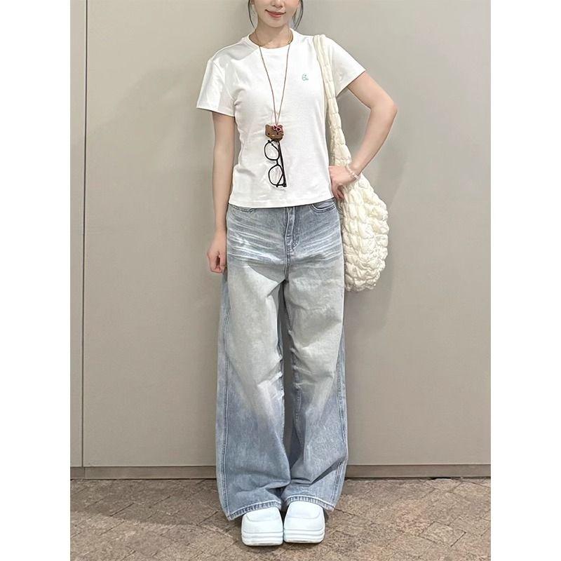 

Light Color and Water Scrubbing Brushed White Ripped Denim Female Loose Wide Leg Small Slim Looking All-Matching Straight Mop Pants Summer Light blue pants 156-165 XL