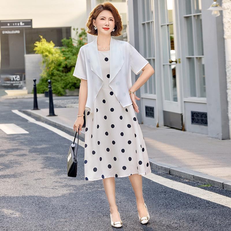 

Mom s Elegant Summer Two-Piece Dress for Middle-Aged and Elderly Women - Age-Defying Chiffon Skirt Ensemble. XL бежевый