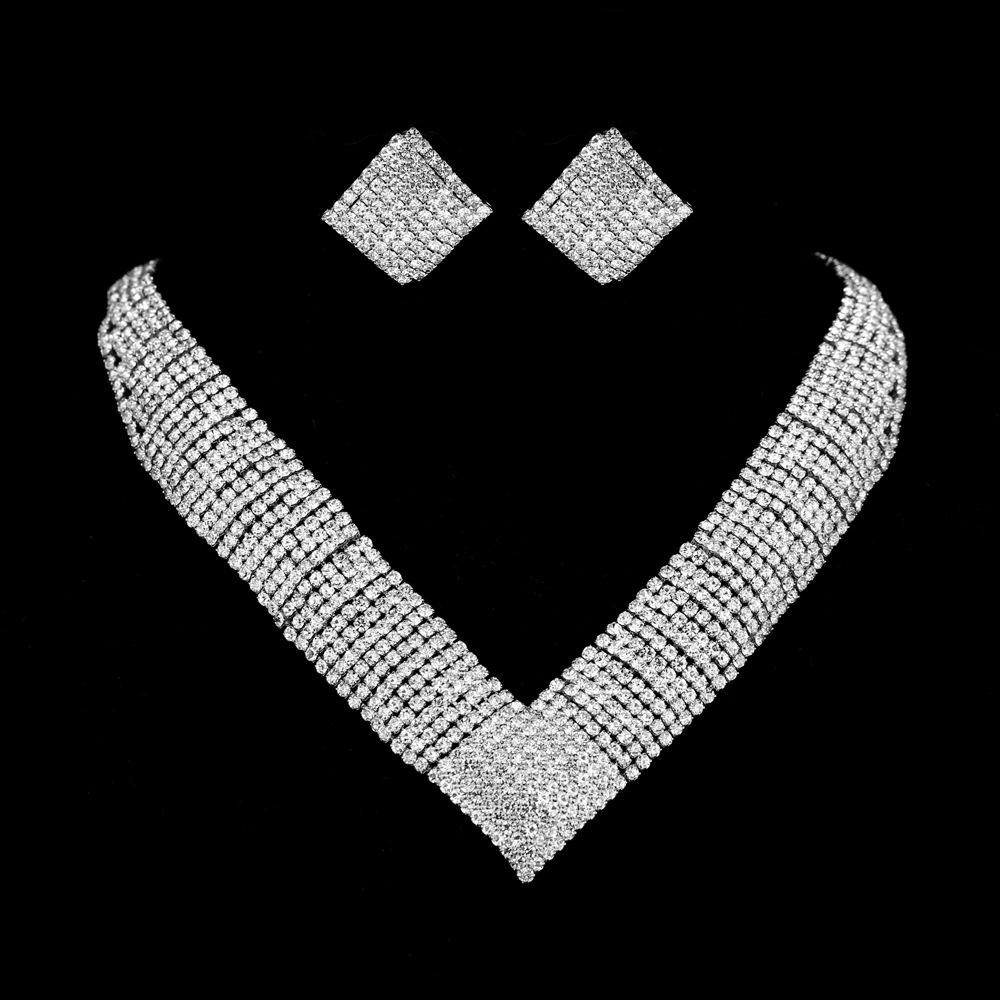 

2025 New Middle East Hot Selling Four Piece Set Fashionable Silver Color Necklace Bracelet Ring Set Bridal Accessories