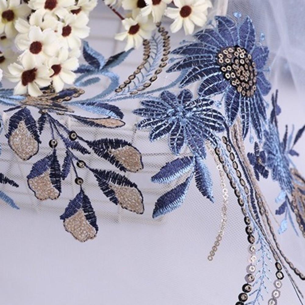 Elegant Embroidery Flower Lace Patch Sequin Clothing Decoration Patch  Fabric Crafts