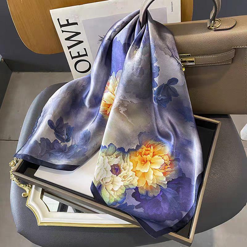 100% Mulberry Silk Plain Crepe Satin Square Scarf High-end Women s Spring, Summer and Autumn Temperament Simple Fashion Silk Scarf Scarf 65*65