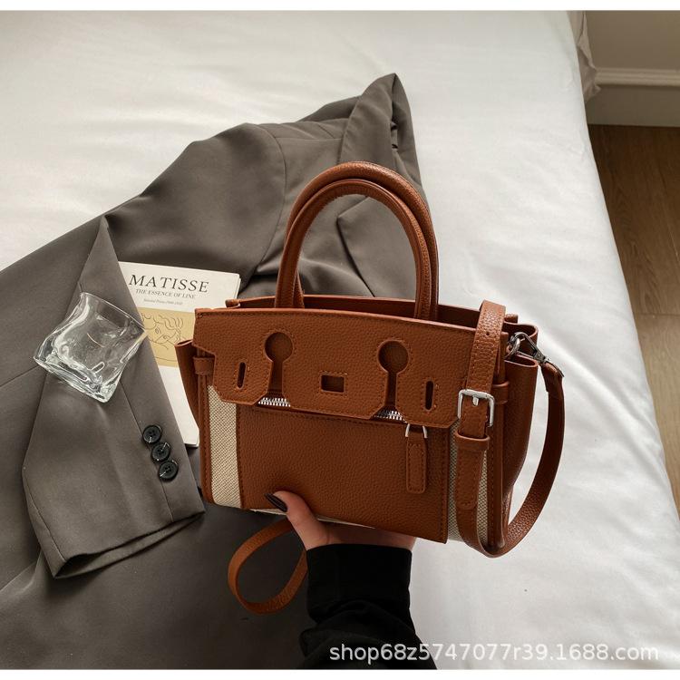 High Sense Fashion Portable Kelly Bag Women 2025 New Simple Retro Messenger Bag Niche Design Commuter Bag