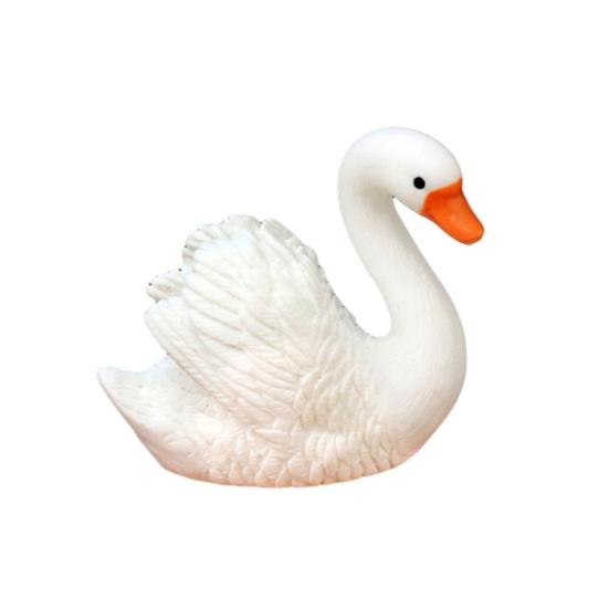 

Miniature Swan Figurine Mini White Swan Resin Statue Realistic Animal Ornament Dollhouse Fairy Garden Micro Landscape Decoration A