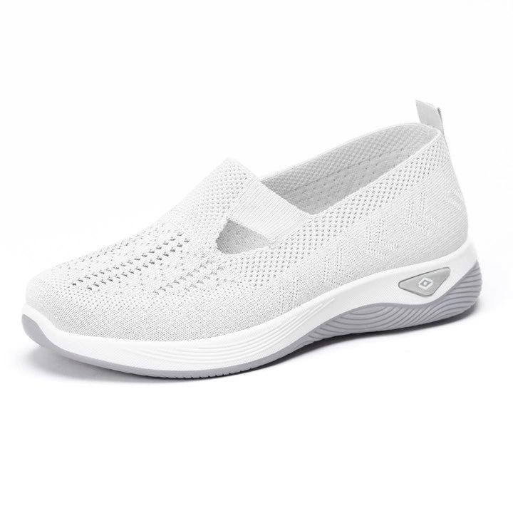 Women's Large-Size Breathable Mesh Shoes with Soft Soles for Comfort