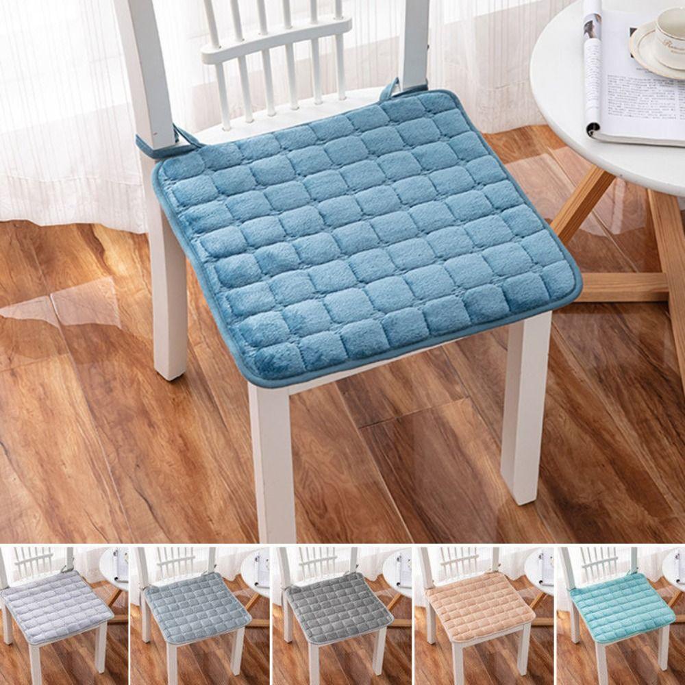 

Square Clothes Storage Bag Comfortable Plush Wardrobe Storage Supply Quilt Storage Bag