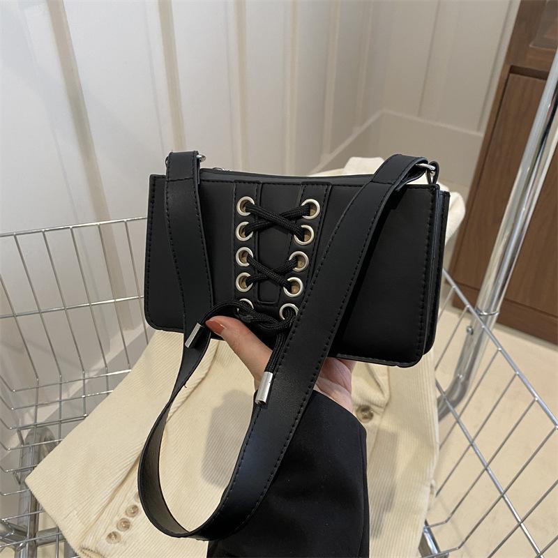 

Fashionable and Personalized Shoelace Underarm Bag Spring New Trendy Shoulder Bag Trendy Niche Exclusively For Women Use Bag