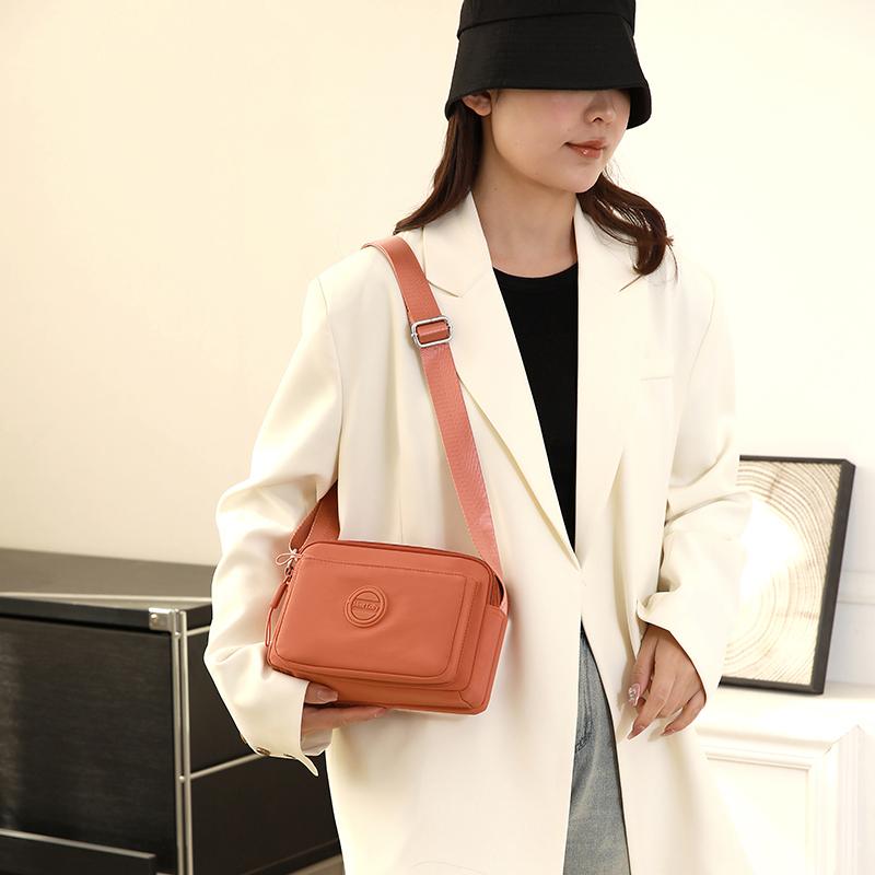Women's Lightweight Nylon Bag Shoulder Bag Solid Color Mother Bag Crossbody Bag