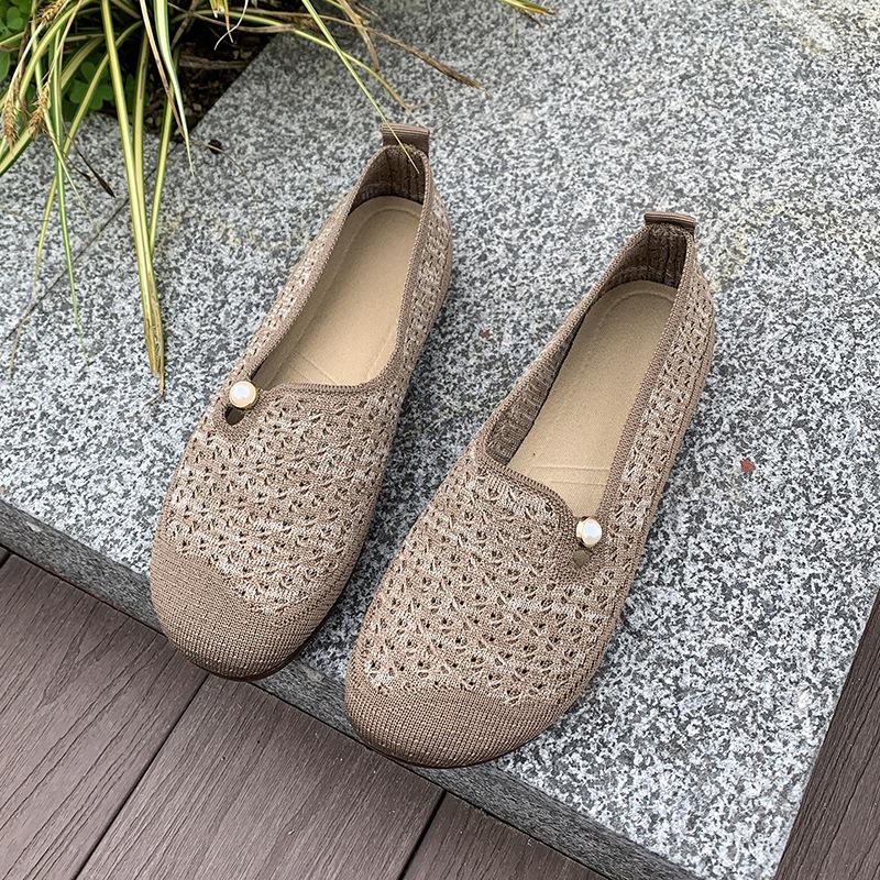 Summer New Cloth Shoes Women's Breathable Hollow Mesh Shoes Soft Sole Middle-aged and Elderly Mother Shoes Shallow Casual Shoes Crochet