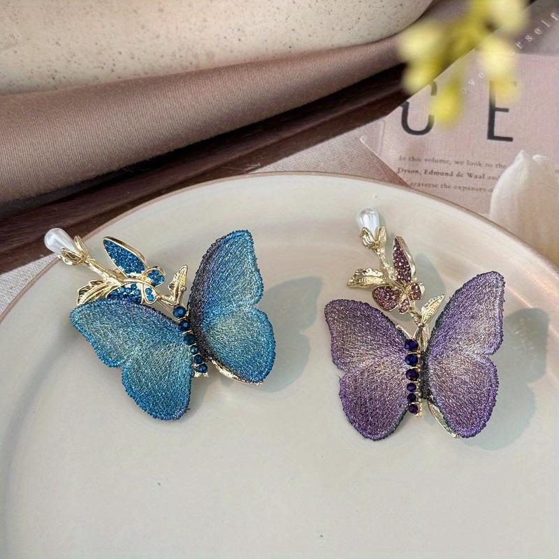 1Pc Elegant Retro Light Luxury Hand-Embroidered Butterfly Brooch With Simulated Pearls and Rhinestones, Gradient Process Corsage