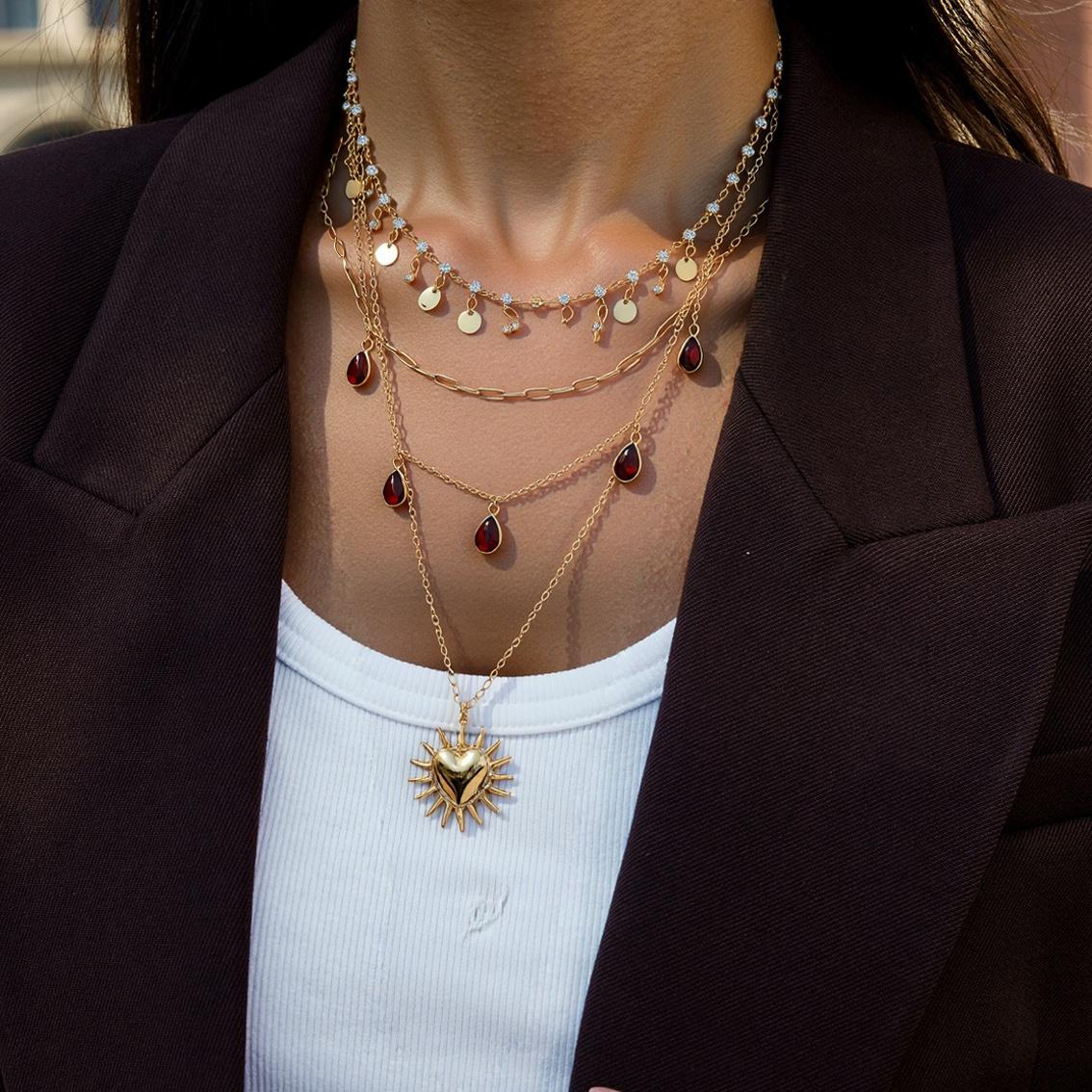 Vintage Rhinestone Circular Tassel Necklace Stacked Gold Chain Red Waterdrop Fringe Necklace Small Niche Design Heart Pendant N-1782