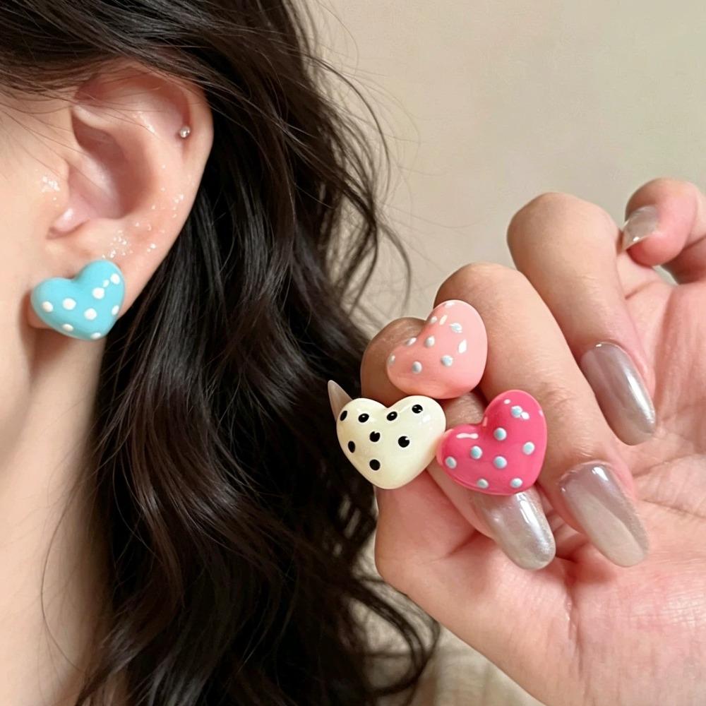 Korean Style Summer Sweet Fashion Retro Elegant Cute Heart Polka Dot Pendant Earrings for Women Vacation Jewelry Accessorie Gift