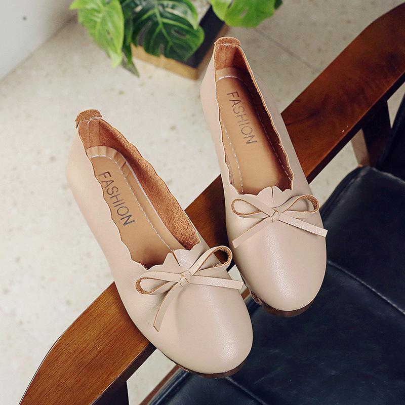 

beef tendon sole shallow mouth single shoes women s 2025 summer new bow flat bottom non-slip comfortable casual soft sole Doudou shoes 35