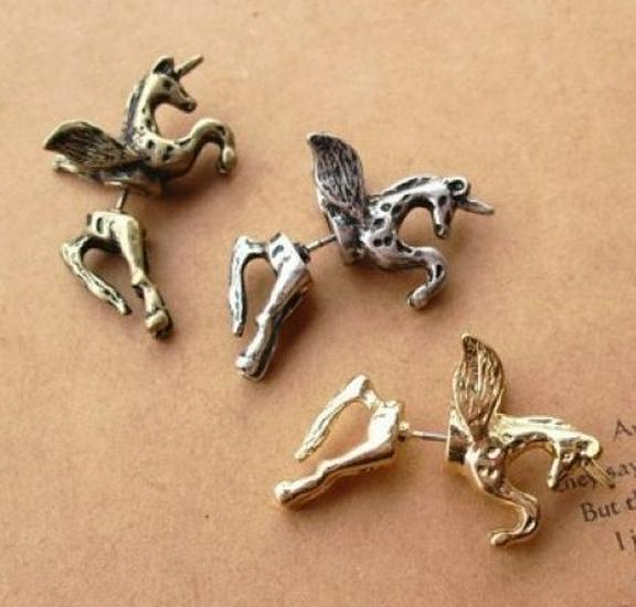 European & American Fresh Design Punk Retro Horse Stud Earrings