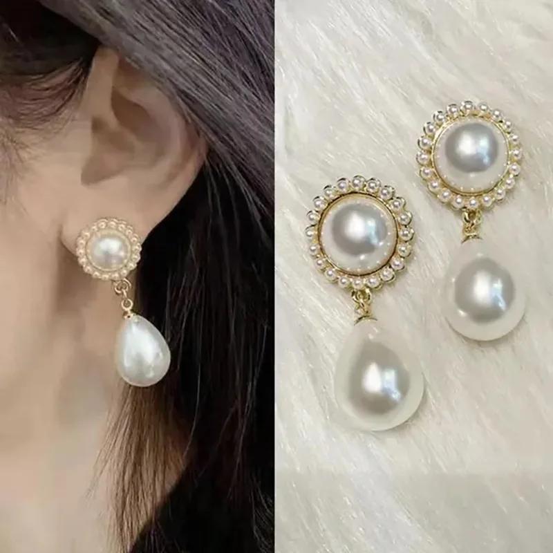 French Imitation Pearl Earrings, Retro Water Droplet Shaped Earrings for Women's Court, High-end, Noble and Elegant Earrings